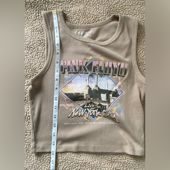 Pink Floyd “ Live in NY” Graphic Cropped Tank Size: Small - Picture 4 of 5